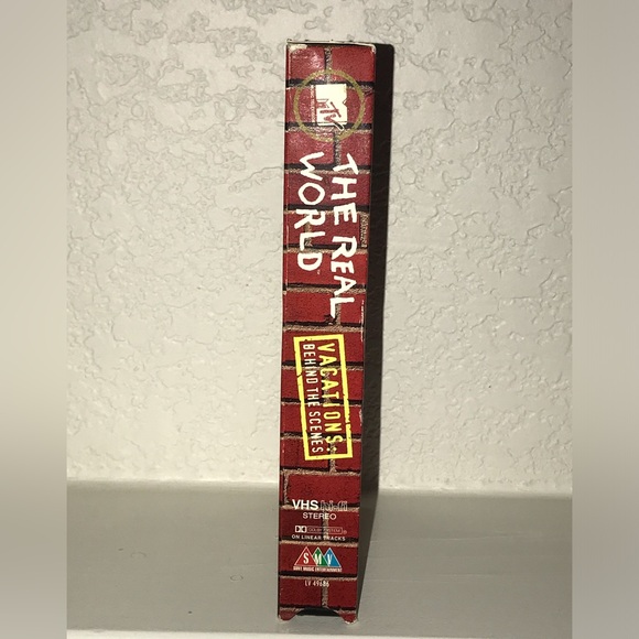 VHS MTV The Real World: Vacations Behind the Scenes (1995) (Not Rated) - Picture 4 of 5